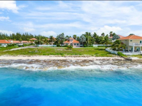 Villa Danya - 5 bd on the ocean with pool.